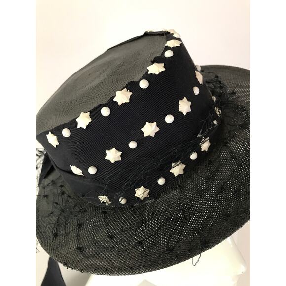 Vintage 1940s Straw Sailor Hat with Star Studs Black & White Dainty Fascinator - Picture 4 of 10